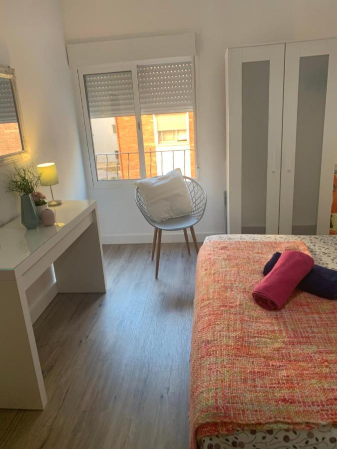3Centro Malaga Especial Grupos Parking Gratis Apartment Exterior photo