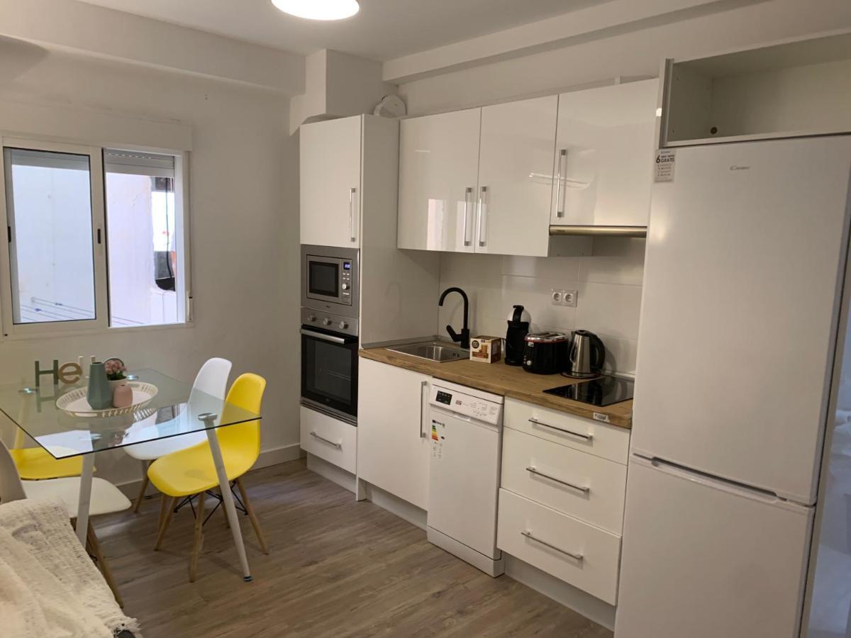 3Centro Malaga Especial Grupos Parking Gratis Apartment Exterior photo